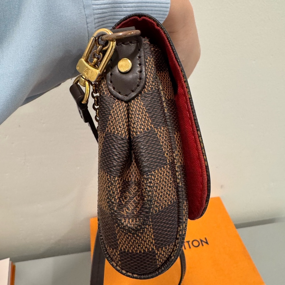 Louis Vuitton Favorite PM Crossbody Bag - Picture 9 of 9